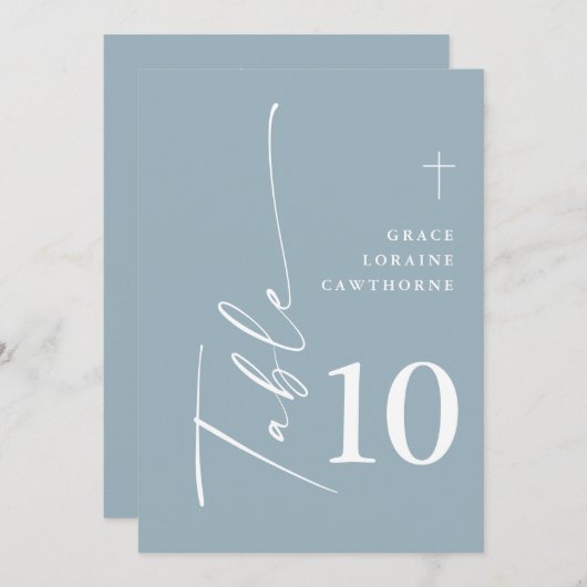 Invitation Élégant Script moderne Dusty Blue Table Numéros (Devant / Derrière)
