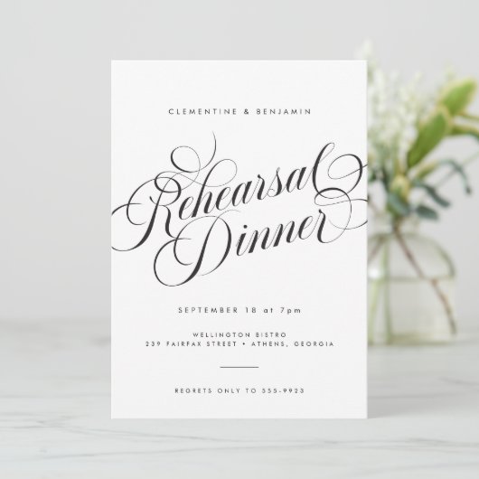 Invitation Élégant Script Moderne Mariage Répétition Dîner (Debout devant)
