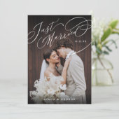 Invitation Elegant Swirl Script Just Married Photo Reception (Debout devant)