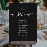 Invitation Élégant tableau noir et blanc Numéro de siège<br><div class="desc">Ces élégantes cartes de sièges signées en noir et blanc recto verso sont parfaites pour toutes les célébrations. Conçu par Thisisnotme©</div>