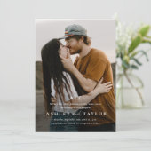 Invitation Élégant Type Mariage photo Monogram (Debout devant)