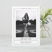 Invitation Elegant White Graduate Announcement (Debout devant)