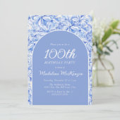 Invitation Elégante Arche Florale Bleue Dusty 100e anniversai (Debout devant)