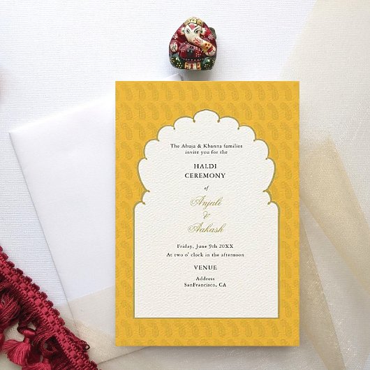 Invitation Élégante cérémonie de Haldi Arc Jaune mariage indi