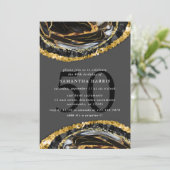 Invitation Élégante Marbre Noir et Or 50ème anniversaire fête (Debout devant)