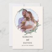 Invitation Élégante photo de feuillage d'eucalyptus en script (Devant)