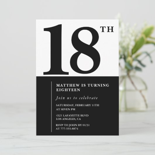 Invitation élégante pour 18 ans Black Chic Moderne (Debout devant)