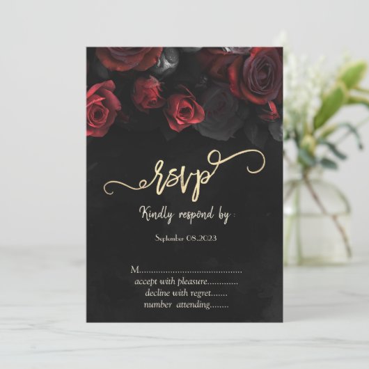 Invitation Élégante Roses rouges gothique RSVP (Debout devant)