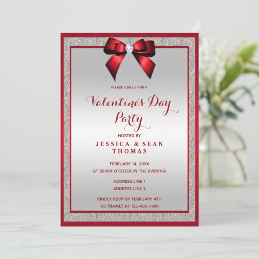 Invitation Elégante Ruby Red & Silver Parties scintillant Sai (Debout devant)