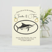 Invitation Élégants anneaux dorés et mariage de poissons marl (Debout devant)