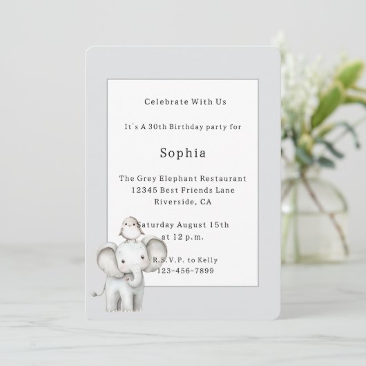 Invitation Élément gris éléphant et oiseau d'anniversaire (Debout devant)