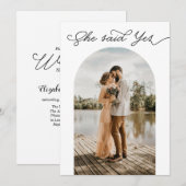 Invitation Elle A Dit Oui Wedding shower Photo Couple Engagé (Devant / Derrière)