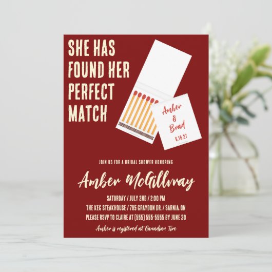 Invitation Elle a trouvé sa Fête des mariées parfaite (Debout devant)