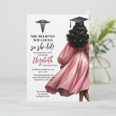 Invitation Elle Croyait Qu'Elle Pouvait Faire Ses Études (Debout devant)