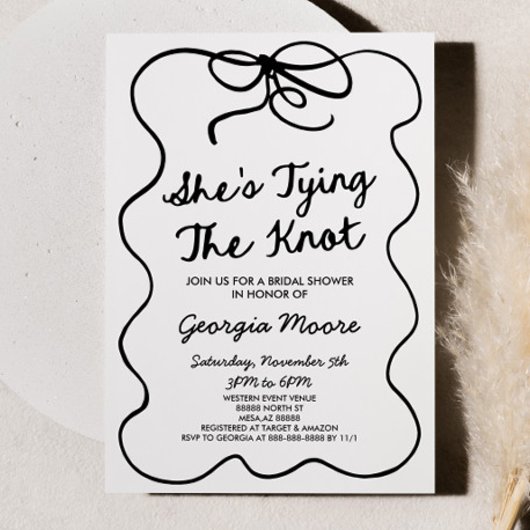 Invitation Elle est en train de nouer la Fête des mariées Whi