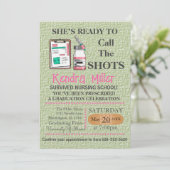 Invitation Elle est prête à appeler les chaussures (Debout devant)