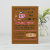 Invitation Elle est prête à appeler les chaussures (Debout devant)