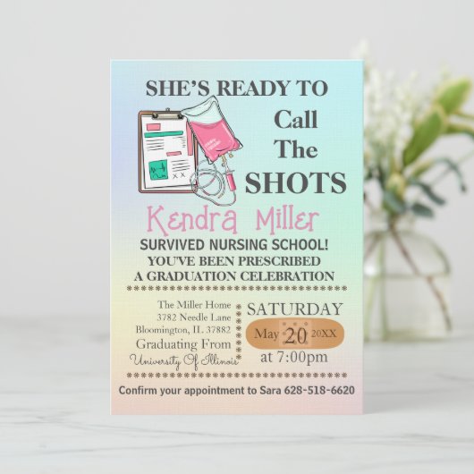 Invitation Elle est prête à appeler les chaussures (Debout devant)