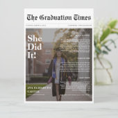 Invitation Elle L'A Fait Graduation Budget Journal Photo (Debout devant)