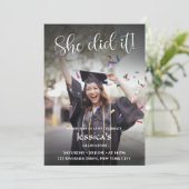 Invitation Elle L'A Fait ! Graduation de la photo de dégradé  (Debout devant)