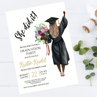 Invitation Elle l'a fait Graduation Party