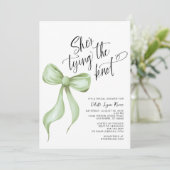 Invitation Elle noue la Fête des mariées de la ceinture verte (Debout devant)