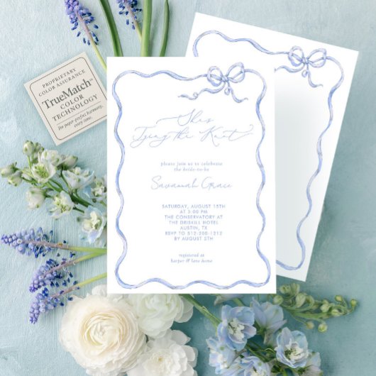 Invitation Elle noue la jolie Fête des mariées bleue de la co