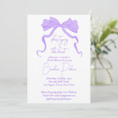 Invitation Elle noue le nœud ruban violet (Debout devant)