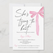 Invitation Elle noue le noeud Script Pink Bow Fête des mariée (Devant)