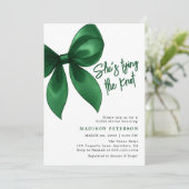 Invitation Emerald Bow She's Tying the Knot Bridal Shower (Debout devant)