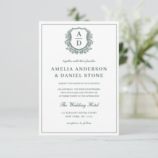 Invitation Emerald Green Crest Monogram Mariage QR Code (Debout devant)