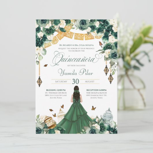 Invitation Émeraude Vert Floral Papillon Élégant Quinceanera (Debout devant)
