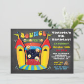 Invitation Emoji Chalkboard Bounce House fête d'anniversaire (Debout devant)