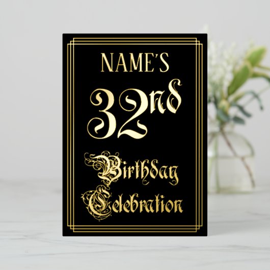 Invitation En Aluminium 32e fête d'anniversaire — Script fantaisie et nom (Debout devant)