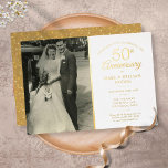 Invitation En Aluminium 50e Anniversaire Coeur Confetti Mariage Photo Gold<br><div class="desc">Personnalisez avec votre photo de mariage préférée et vos détails spéciaux de célébration du 50e anniversaire de mariage d'or dans la typographie chic de feuille d'or. L'inverse présente des confettis de coeur d'amour doré. Conçu par Thisisnotme©</div>