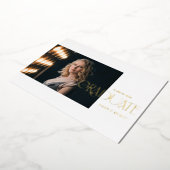 Invitation En Aluminium Annonce de diplômé 2023 en écriture moderne (Rotation)