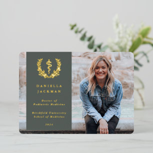 Invitation En Aluminium Annonce de remise de diplômes de médecine du vert 