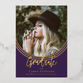Invitation En Aluminium Arc Inverti Script tendance Graduate Photo violet (Recto)