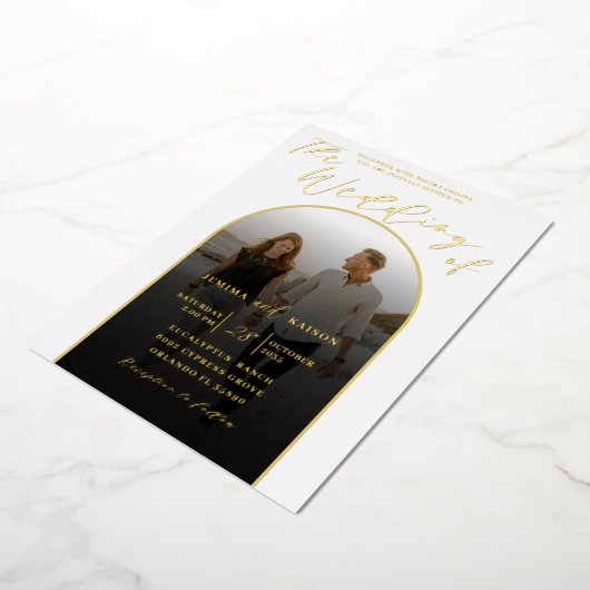 Invitation En Aluminium Arch moderne Gold Foil Script & Mariage photo (Rotation)
