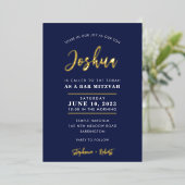 Invitation En Aluminium BAR MITZVAH calligraphie moderne marine or (Debout devant)