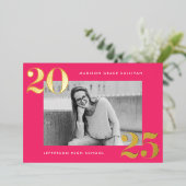 Invitation En Aluminium Classe Bold de 2025 Hot Pink Photo Graduation (Debout devant)
