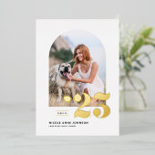 Invitation En Aluminium Classe de 2025 Arch Photo Graduation Gold (Debout devant)