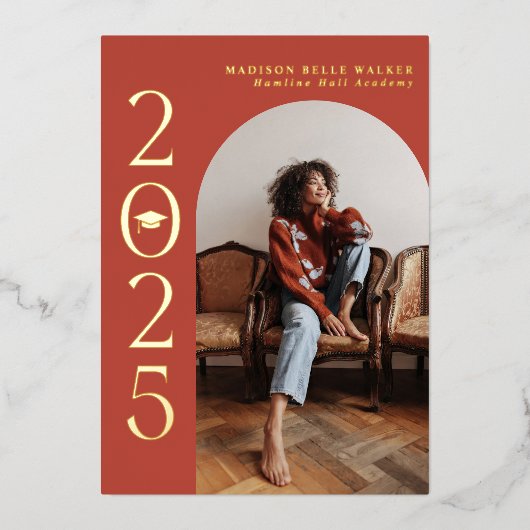 Invitation En Aluminium Classe de 2025 Red Arch Frame Graduation (Recto)