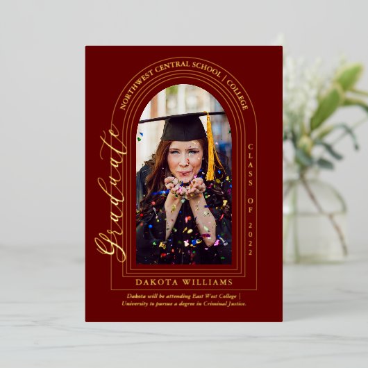 Invitation En Aluminium Classy Elegant Arched Photo Maroon Graduation (Debout devant)