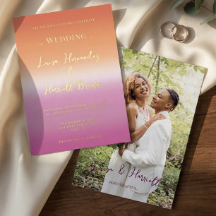 Invitation En Aluminium Dégradé de drapeau de fierté de mariage lesbien en