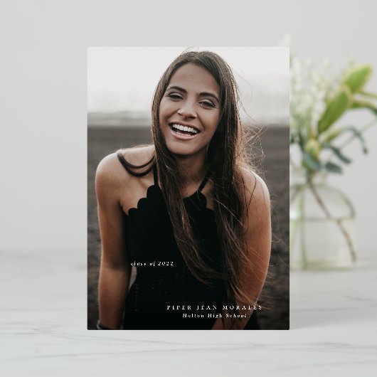 Invitation En Aluminium Diplômé de l'école moderne par script - photo comp (Debout devant)