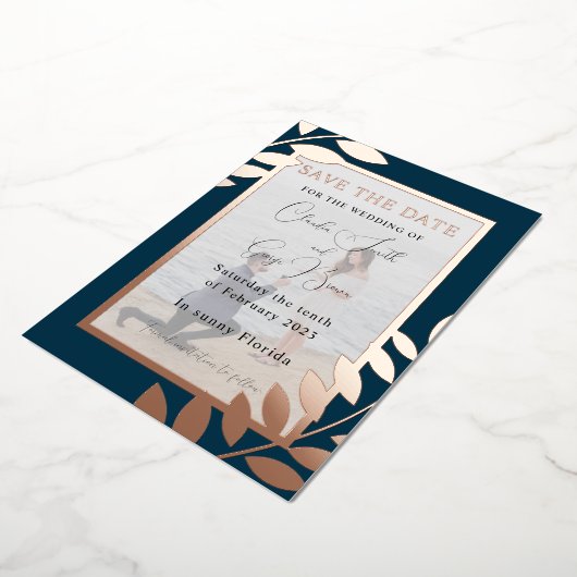 Invitation En Aluminium Élégant Feuille Tropical Photo Enregistrer La Date (Rotation)