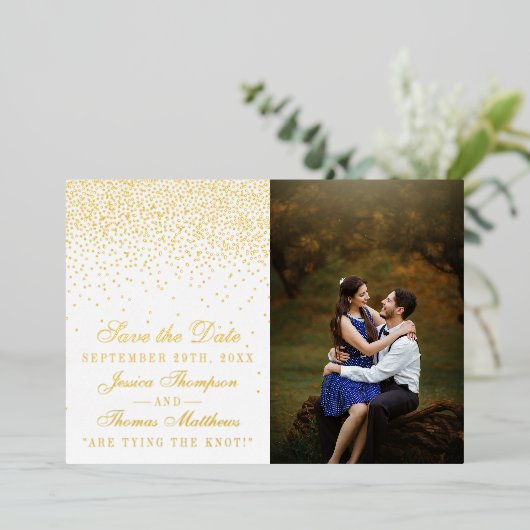 Invitation En Aluminium Elégant Glam Confetti Mariage Enregistrer La Date  (Debout devant)