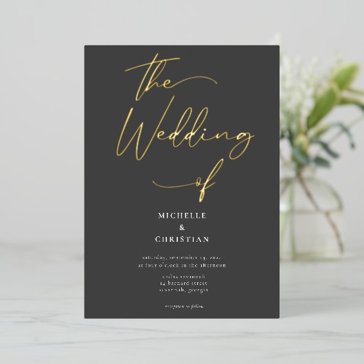 Invitation En Aluminium Élégant Gris Noir Calligraphie Mariage de script (Debout devant)