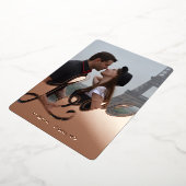 Invitation En Aluminium Elegant Love Script Overlay Enregistrer la date 2 (Rotation)